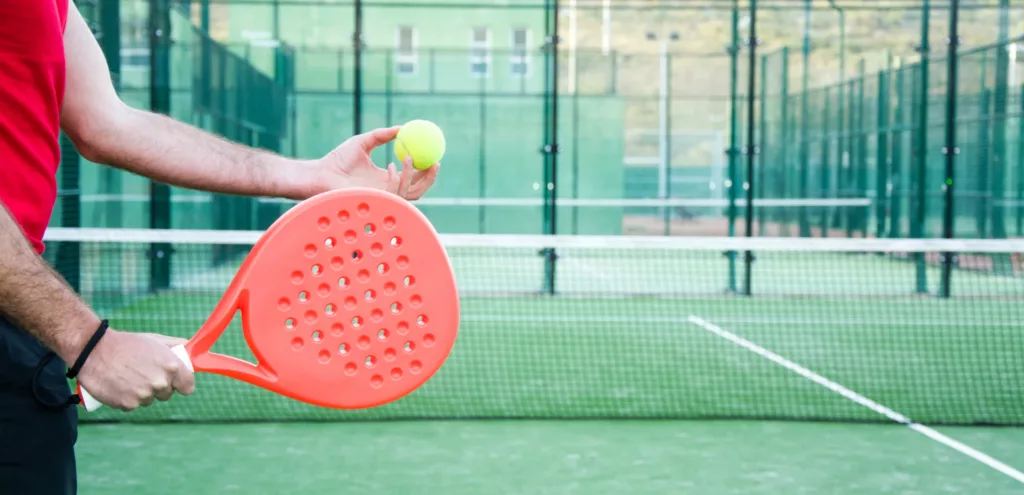 Zakelijke energie voor padelbanen: inkopen en vergelijken